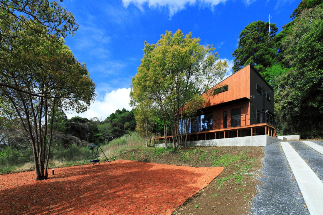 OTAKI BASE